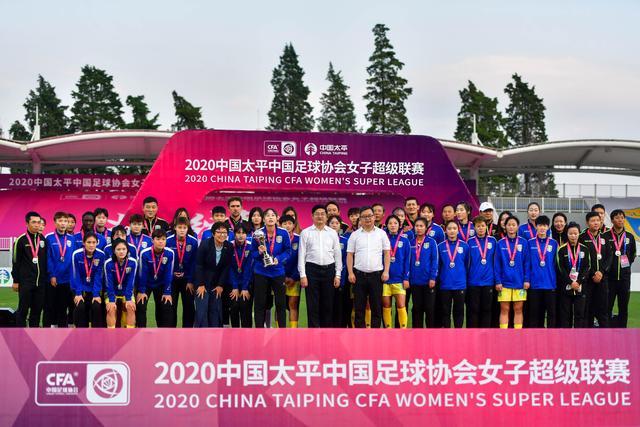 米体：国米划拨3500万欧买斯彭斯；斯通斯的薪水要求可能不会过高